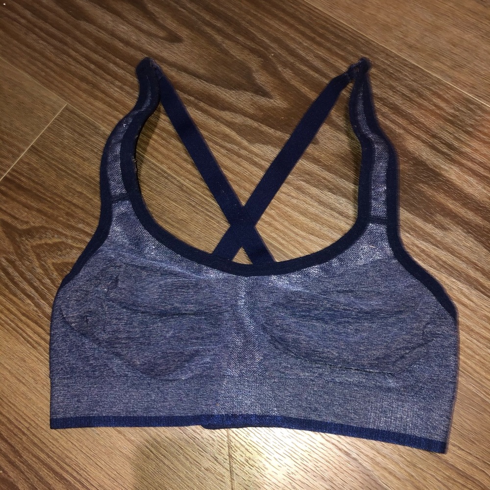 criss cross sports bra